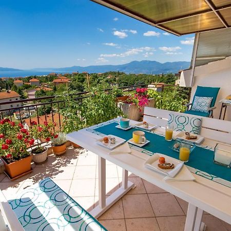 Apartment Magda With A Parking Space And Sea View Rijeka Buitenkant foto